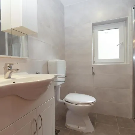 Fuer 5 Personen Ca 60 Qm In Fazana, Istrien Istrische Riviera Apartment